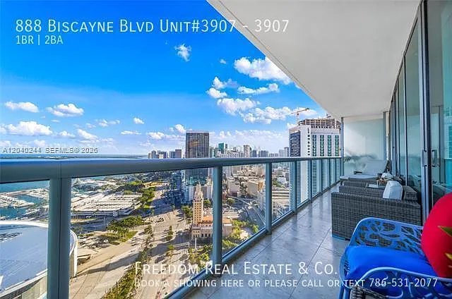 888 Biscayne Blvd #3907 — Photo 30