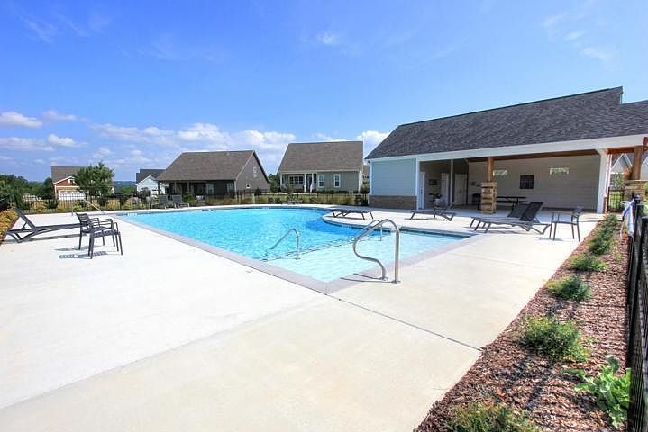 2nd image of 4703 Preserve Dr
