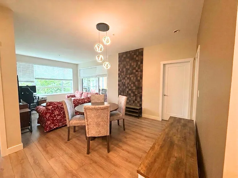 721 Anskar Ct #214 — Photo 5