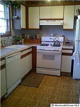 4th image of 2045 Lamplighter Dr