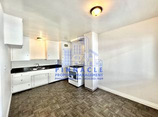 1332 W 225th St #3, Torrance, CA 90501