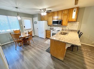 724 S Welch St APT 9, Denton, TX 76201
