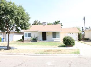 1344 W Weldon Ave, Fresno, CA 93705