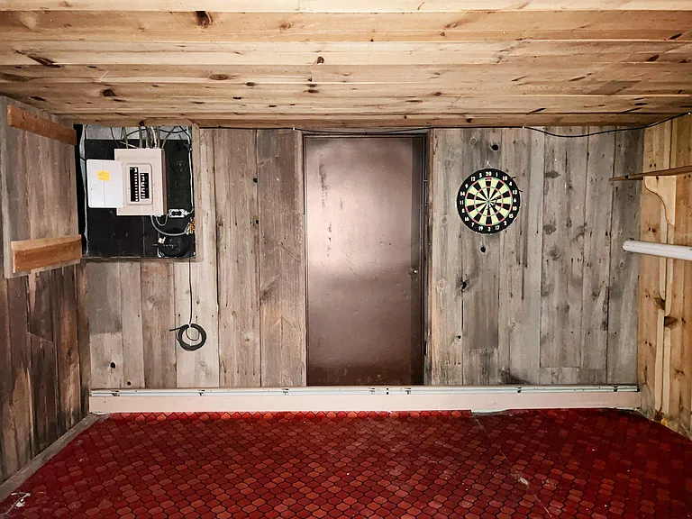 51 Elfman Dr — Photo 37