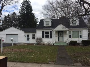 38 Henry St, Hilton, NY 14468