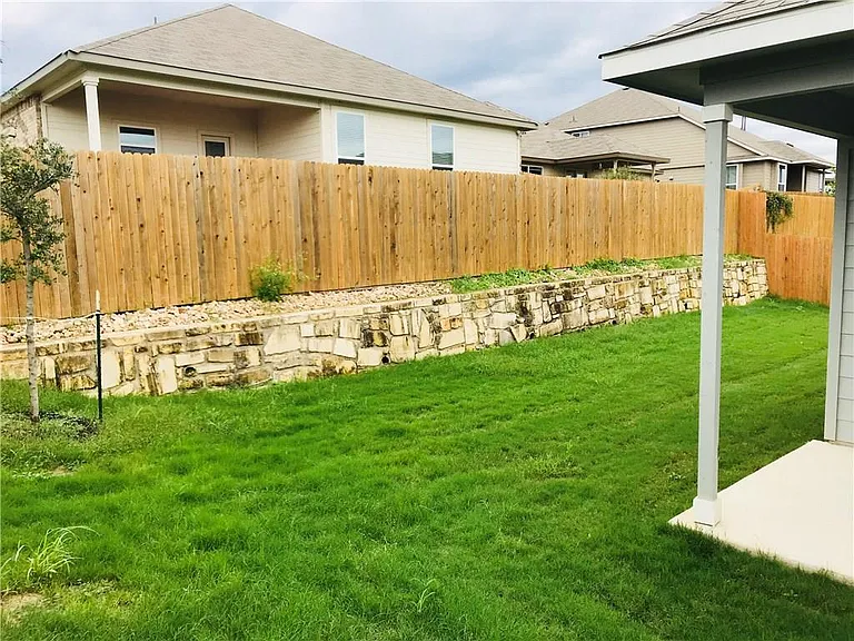 1532 Maier Dr — Photo 19