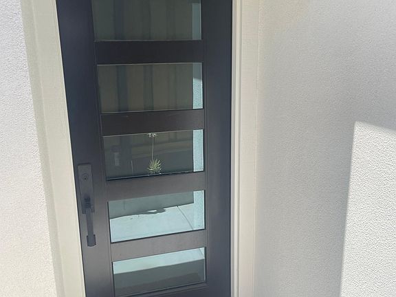 5th image of 10791 Juniper Ct