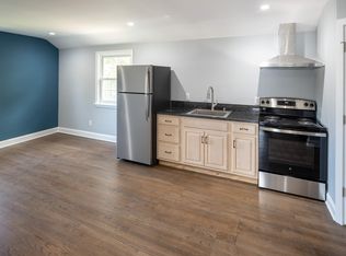 15 S Church St #4, Spring City, PA 19475