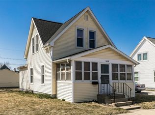1628 M St SW, Cedar Rapids, IA 52404
