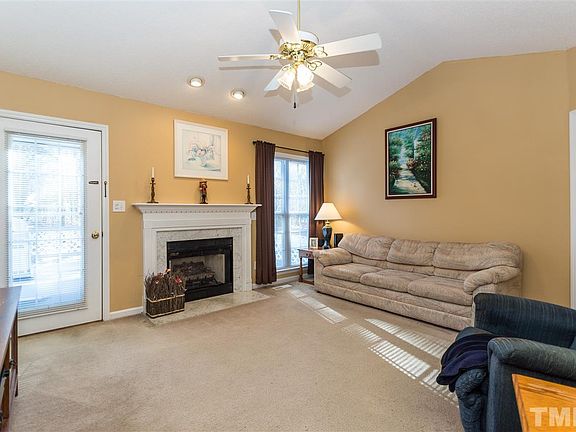 5th image of 334 Wyndfall Ln