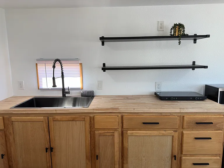 11355 Western Ave #B — Photo 6