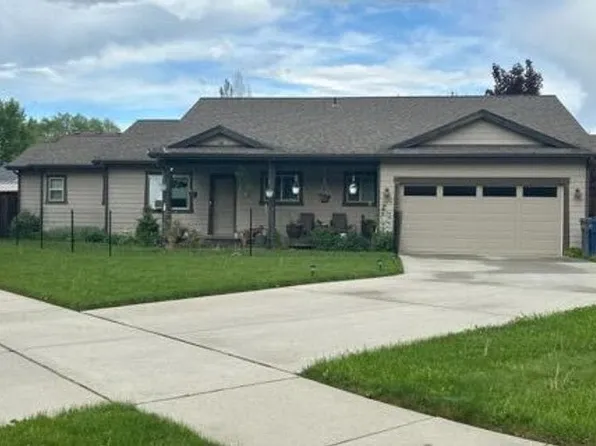 1206 Honeysuckle Ave, Sandpoint, ID 83864