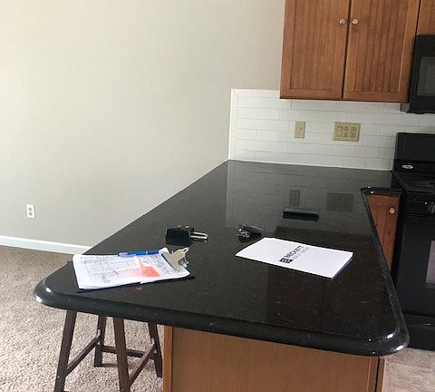 3rd image of 4956 Dexter Ct