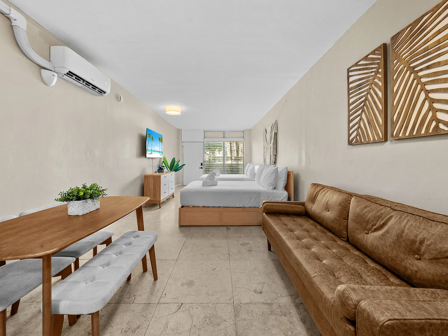 Studio, 500 sqft, $2,200 — Photo 1