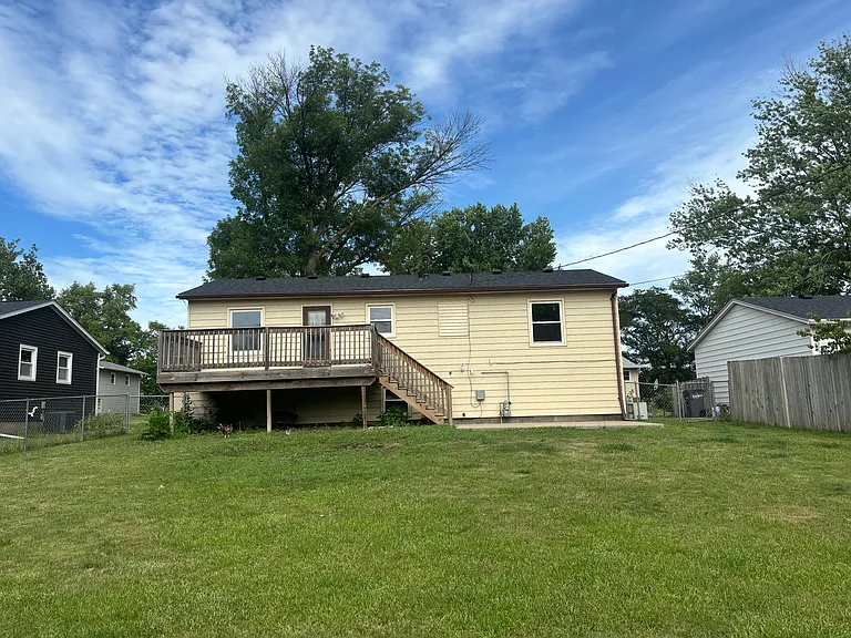 2914 Woodland Ln — Photo 12