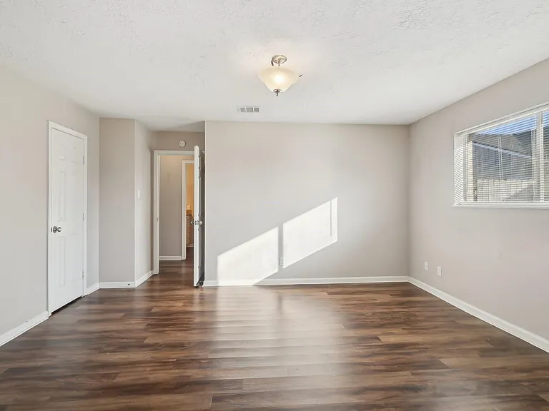 3212 Wavecrest St — Photo 21
