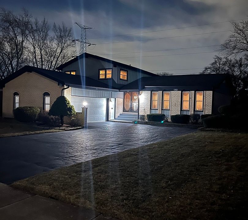 1st image of 1261 E Carpenter Dr