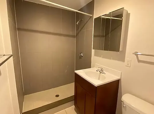 Rented by REAL New York | media 33