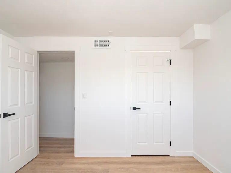 148 S Rogers Ave — Photo 19
