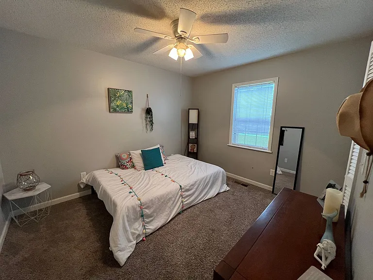 526 Muscadine Dr — Photo 14