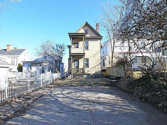 3rd image of 3549 Vista Ave #2