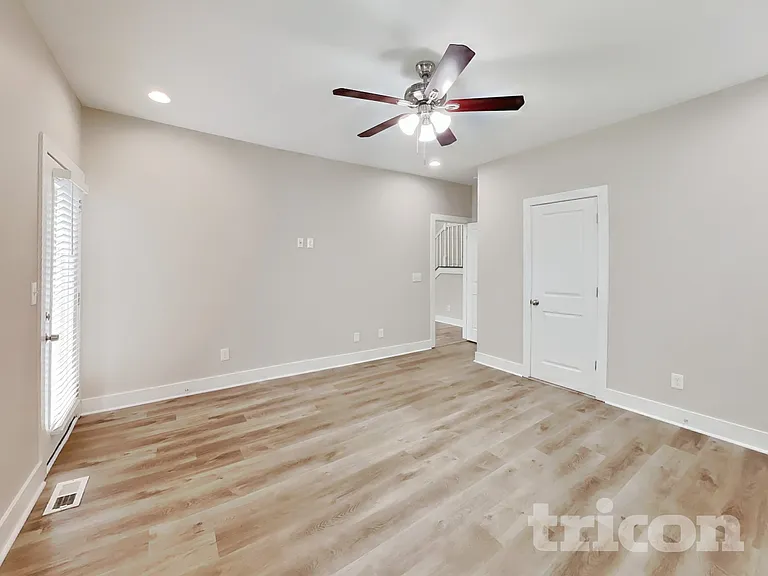 1765 Bridgecrest Dr — Photo 8