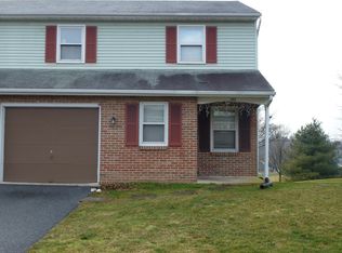 193 Linda Ter, Ephrata, PA 17522