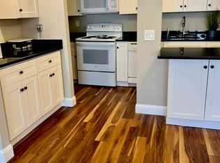 1 Kilby St APT 37, Woburn, MA 01801