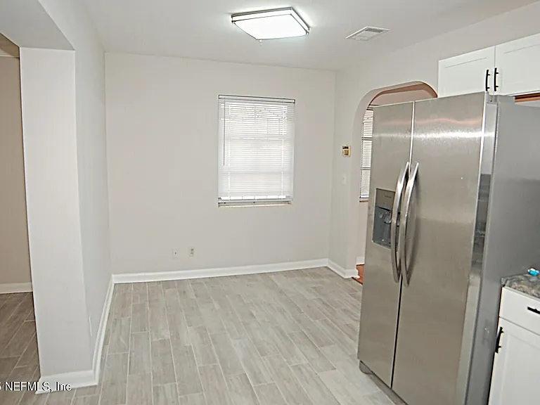 2947 W 45th St — Photo 23