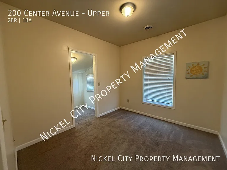 200 Center Ave #UPPER — Photo 5