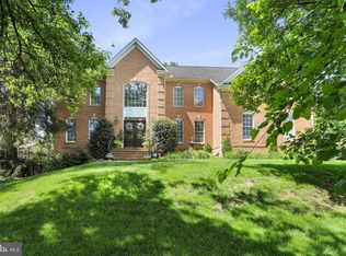 13235 Briarcliff Dr, Hagerstown, MD 21742