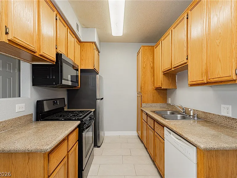 3318 N Decatur Blvd #1082 — Photo 17