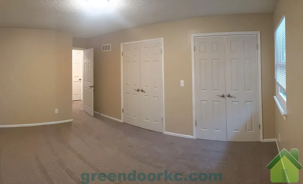 7701-7703 Kessler Lane - 7701 — Photo 2