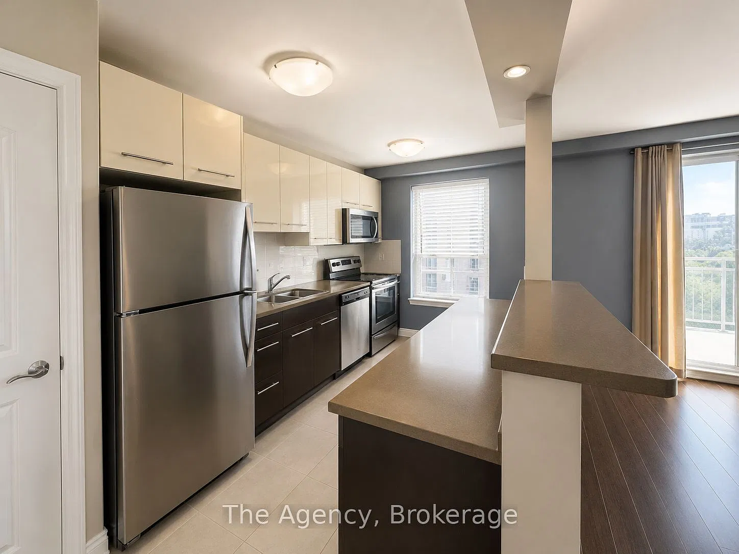 2 bed, $1,799 — Photo 4