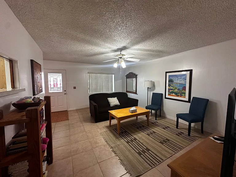 2545 Kemp Ave — Photo 5
