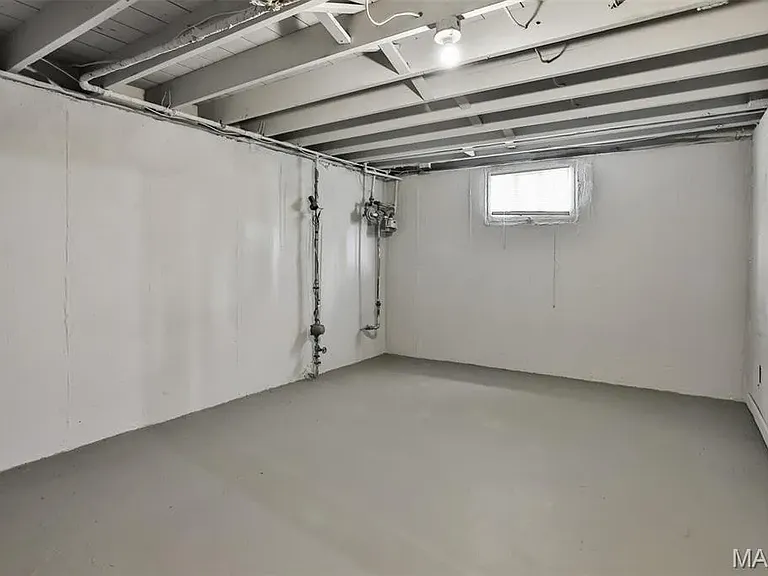 2057 Coleridge Dr — Photo 6