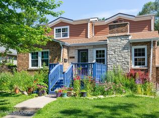 8506 Rockefeller Ave, Brookfield, IL 60513