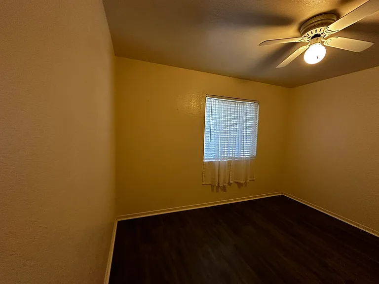 91 Summit Ave #8 — Photo 6