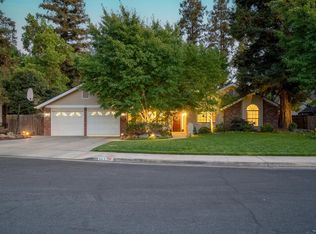 347 E La Vida Ave, Visalia, CA 93277