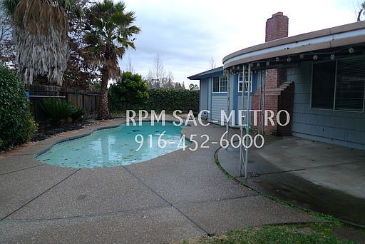 2nd image of 10449 Georgetown Dr