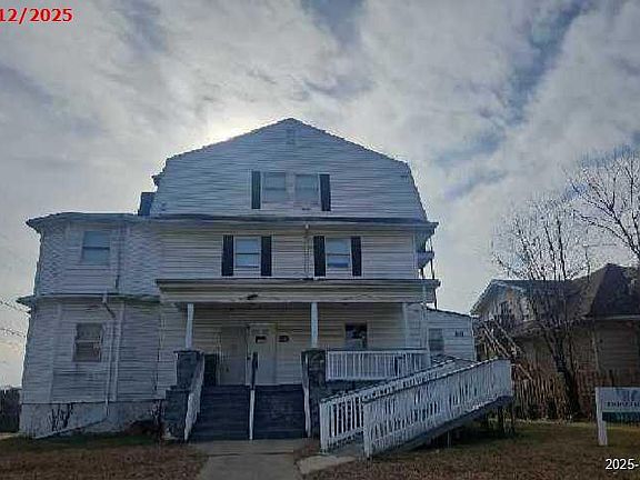 3rd image of 3901 Dorchester Rd