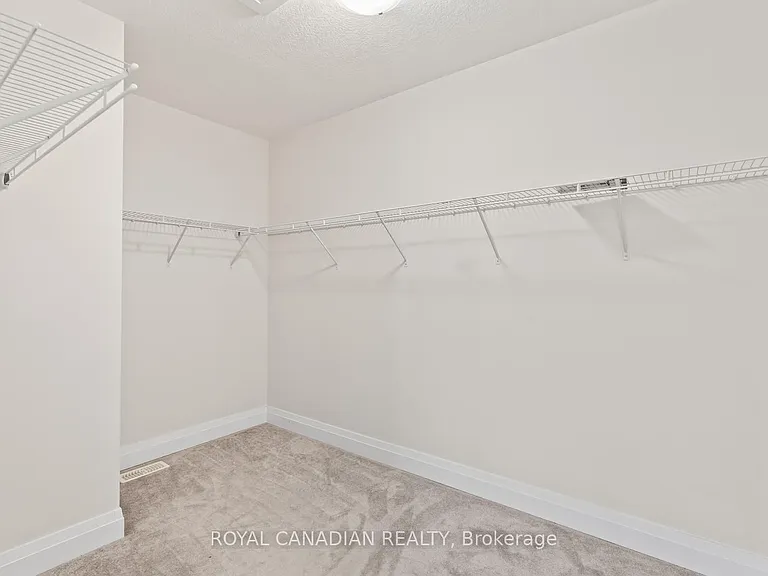 301 Buttonbush St #UPPER — Photo 28
