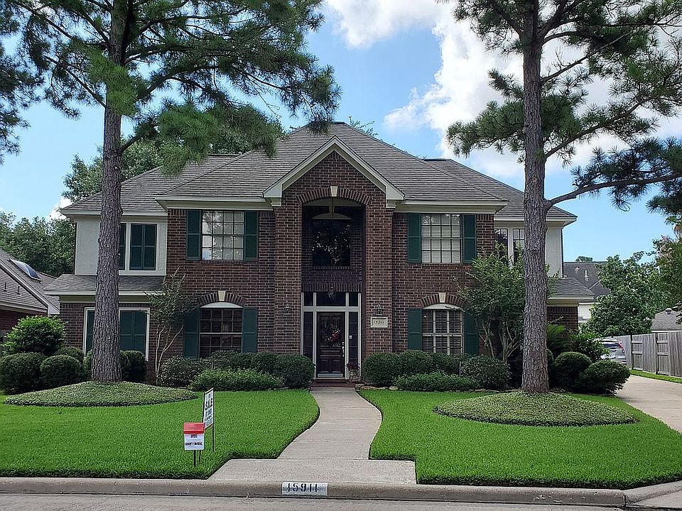 Talk about curb appeal!!!