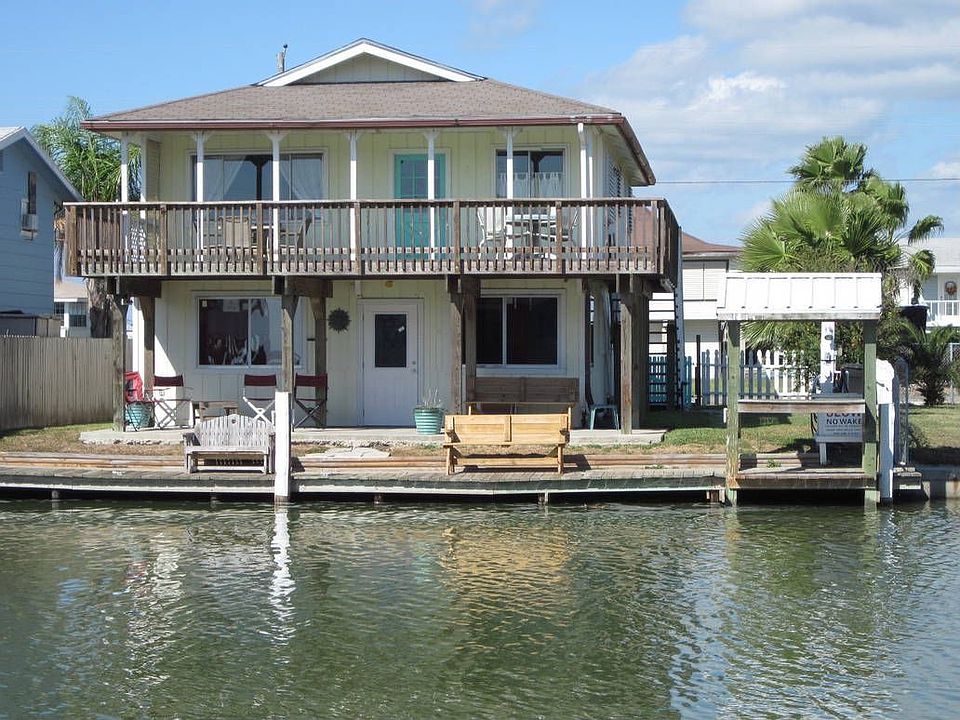 2nd image of 96 Channelview Rd