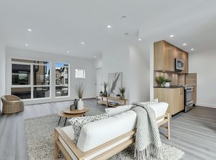 4300 Thompson Rd #2, Richmond, BC V6V1S8