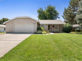 1713 W 8th Pl, Kennewick, WA 99336