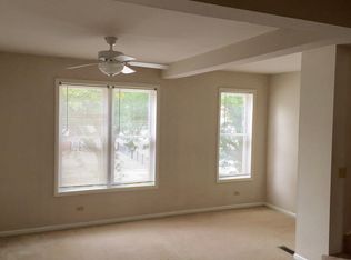21 S Madison Ave #2N, La Grange, IL 60525