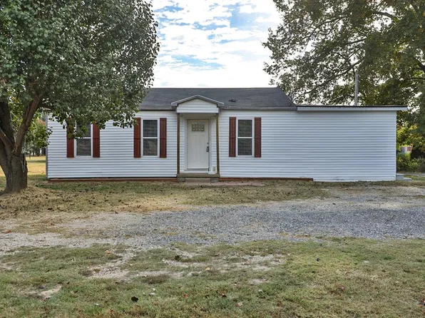 158/160 Jowers Rd, Martin, TN 38237