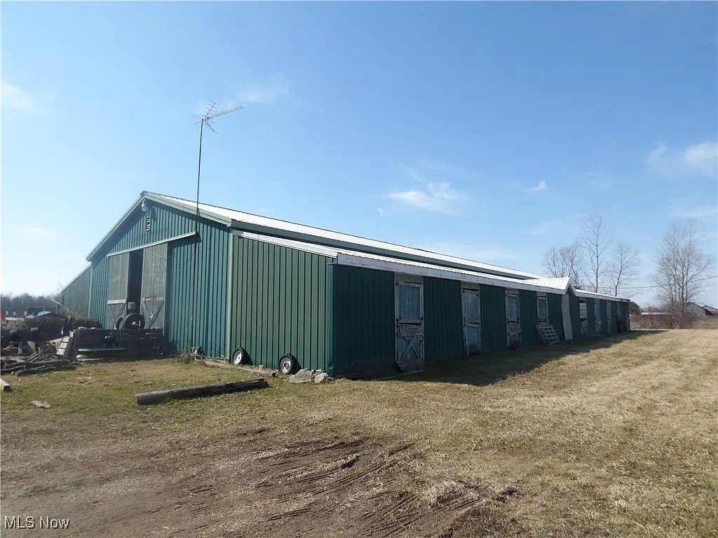 6175 Us Highway 20 photo 1