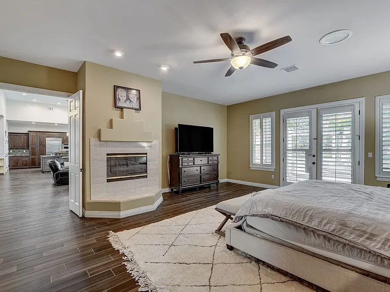 7417 Doe Ave — Photo 26